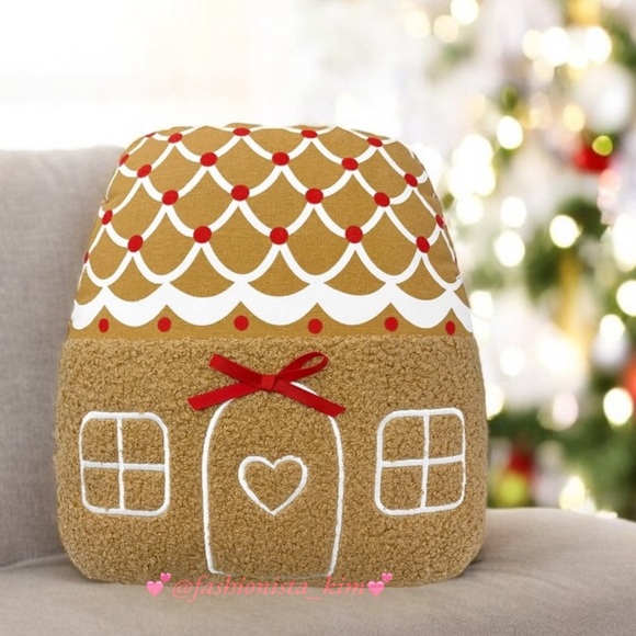 Gingerbread man pillow and gingerbread house pillow bundle NEW Christmas decor - Picture 5 of 7
